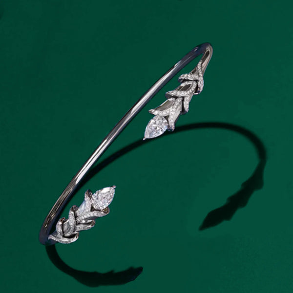 RIVIERA PALM PAVE DIAMOND BRACELET, WHITE GOLD