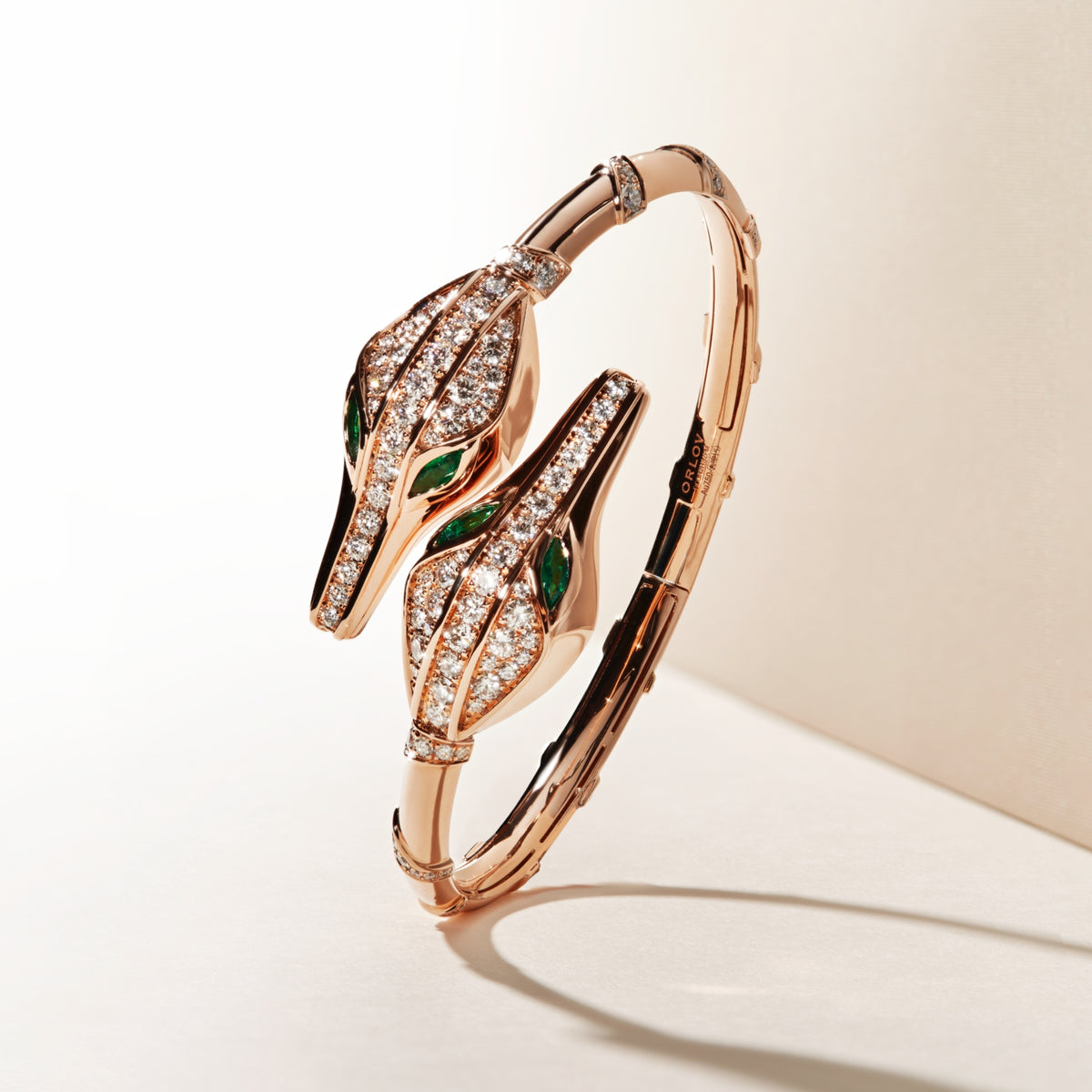 CARESSE DE CROCO DOUBLE HEAD DIAMOND BRACELET, ROSE GOLD