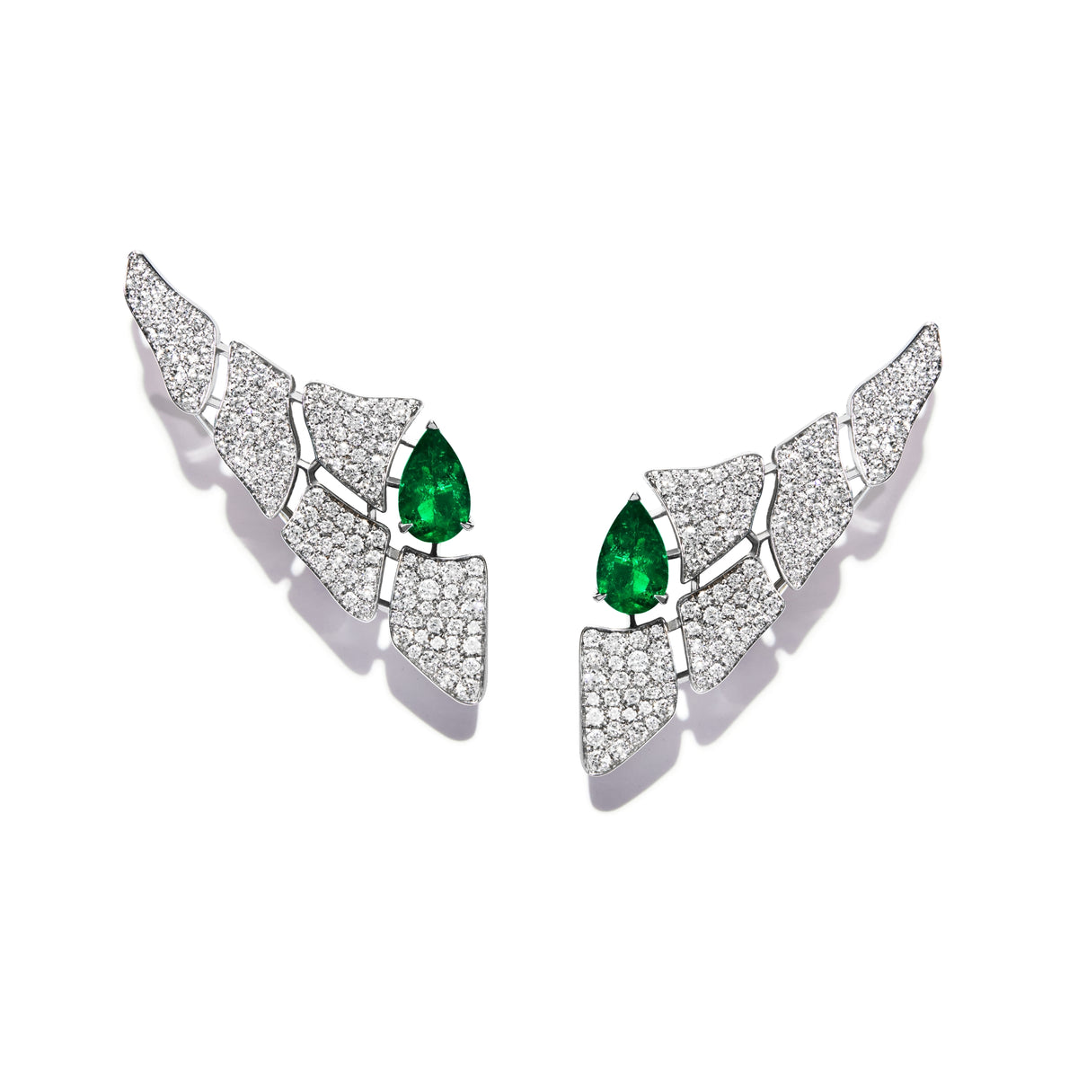 SKIN 5 ELEMENTS FULL PAVE DIAMOND EMERALD EARRINGS, WHITE GOLD
