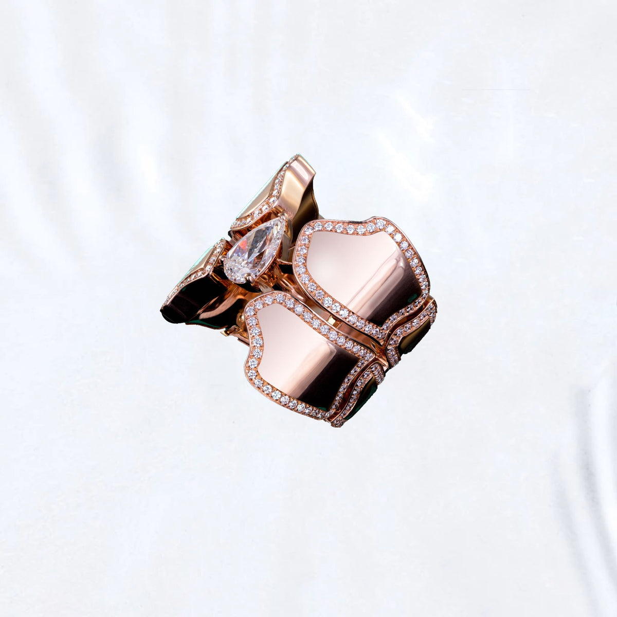 SKIN DIAMOND RING ROSE GOLD | Ring | 18K rose gold, crocodream, diamonds, ring, skin | ORLOV