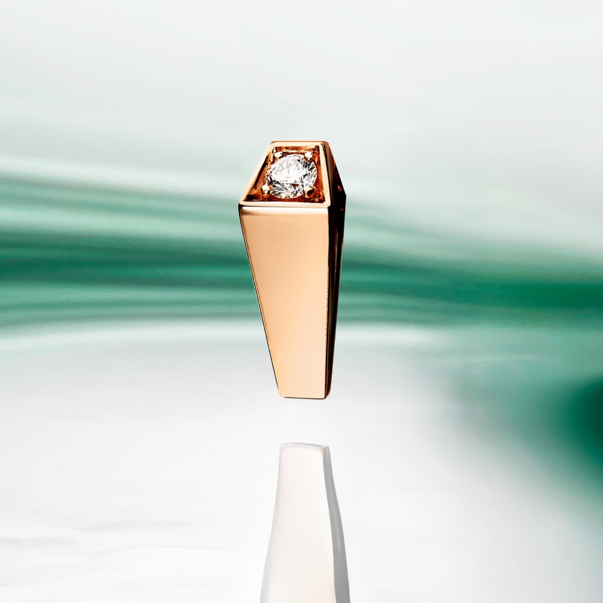 SPIKE ONE STUD LIGHT PAVÉ DIAMOND EARRING, ROSE GOLD