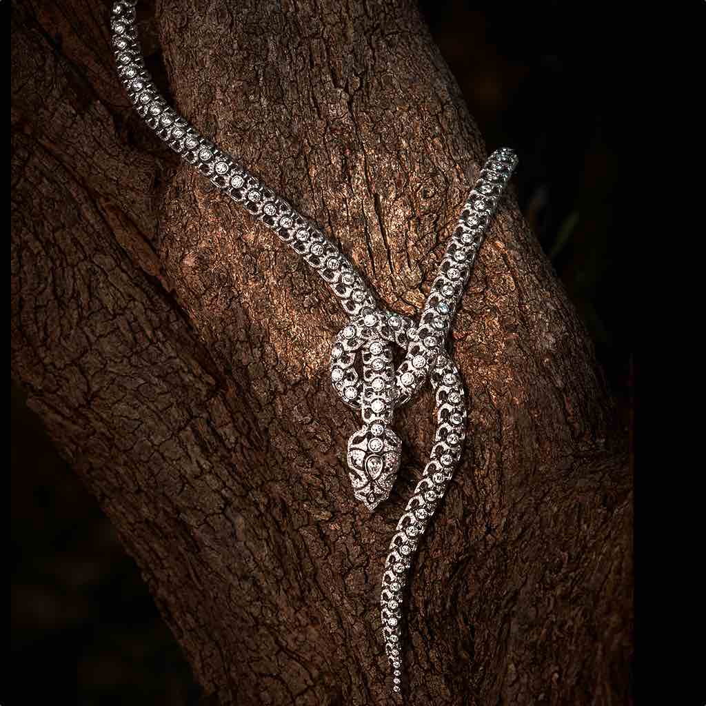 SERPENTES FULL PAVE DIAMOND NECKLACE, WHITE GOLD ORLOV