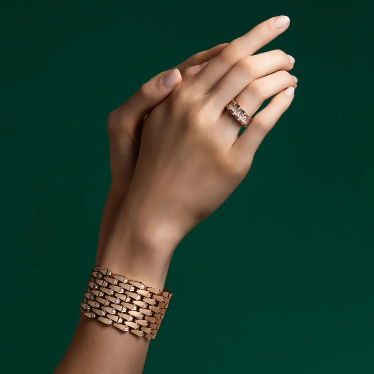 SPIKE 9 ROW MANCHETTE LIGHT PAVÉ DIAMOND BRACELET, ROSE GOLD ORLOV