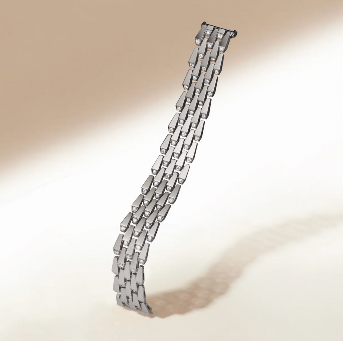 SPIKE 5 ROW MANCHETTE LIGHT PAVÉ DIAMOND BRACELET, WHITE GOLD